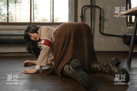 Alina Becker 选择Alina Becker的高清图包吧,把可爱捧回家,人生不再无聊!